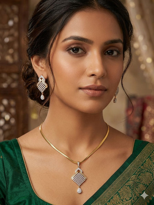 Regal Gold & Diamond Lattice Pendant Set